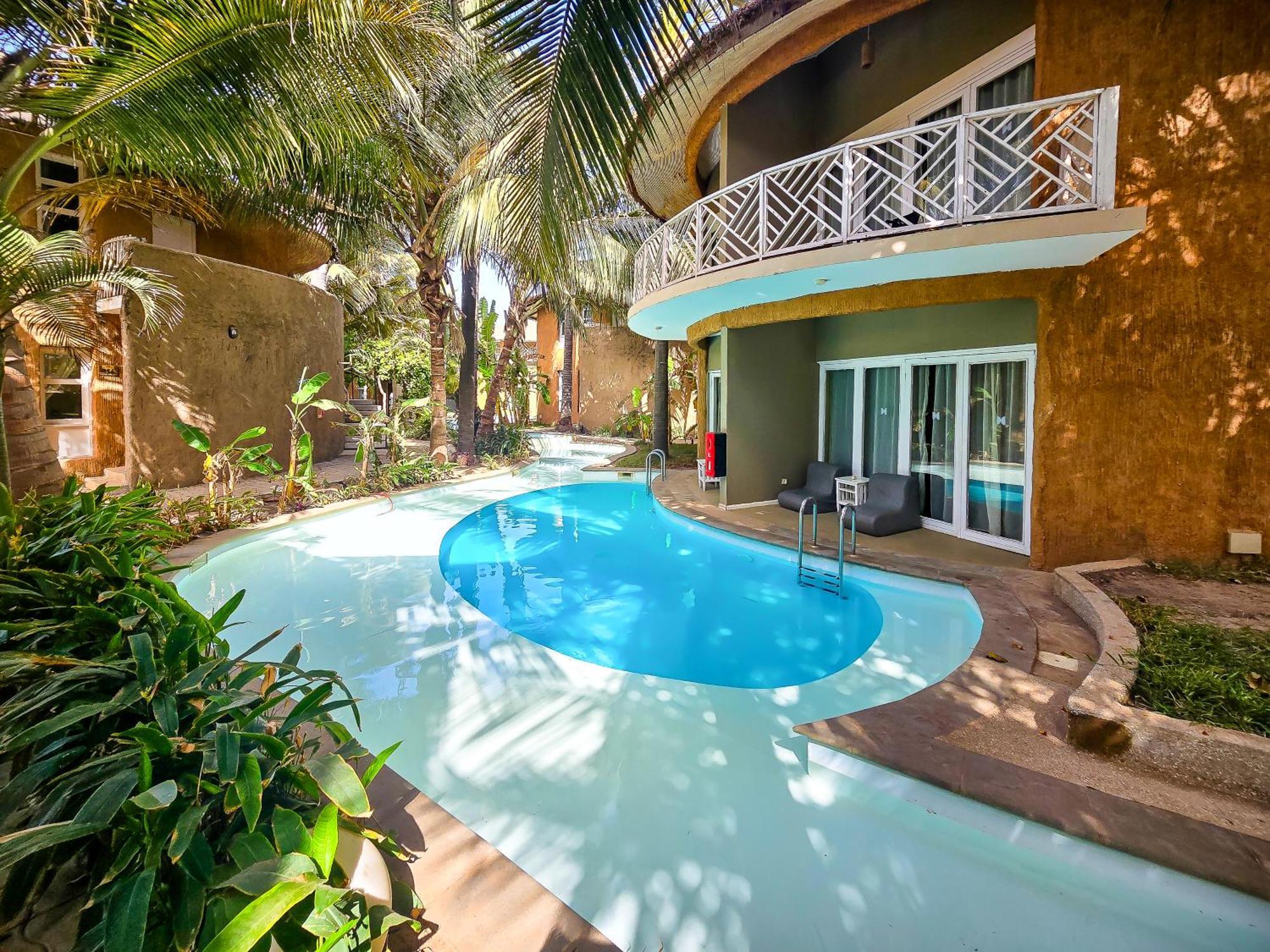Balafon Beach Resort Kololi Exterior foto